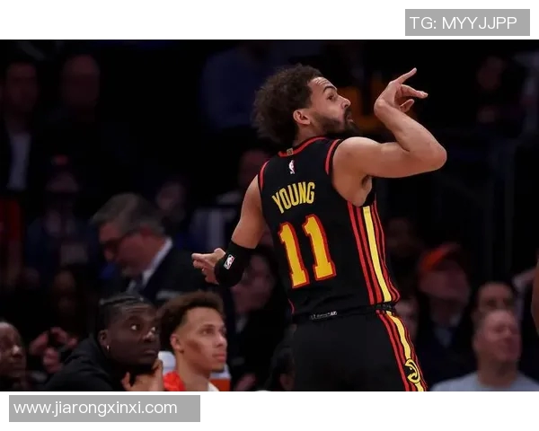 老鹰主场力克猛龙，特雷-杨砍下31分：一场精彩的篮球盛宴
